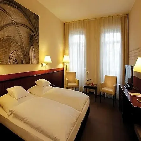 Augustiner Hotel Hillesheim (Vulkaneifel)